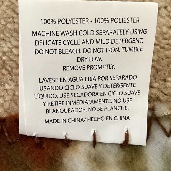 BullDog Theme Gardner Lap Coverlet 60" x 50" Brown Tones NWOT - Picture 8 of 8